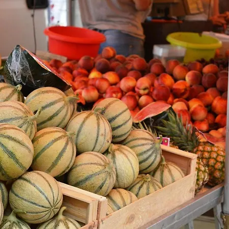 Apartman 4 Couchages Proche Avec Parking Et Balcon Au Lavandou - Fr-1-251-557